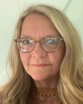 Laraine Mickelson